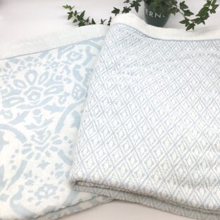 🅱️品 タオルケット「東洋紡寝床内気候」ハーフコット®️使用